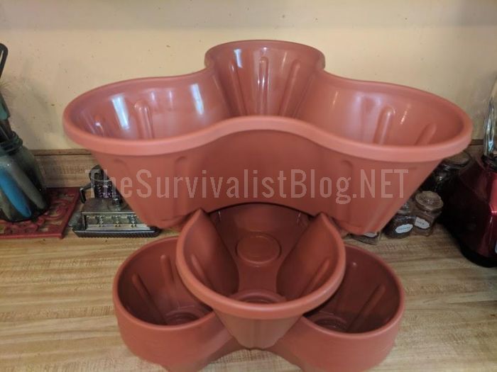 stackable planters